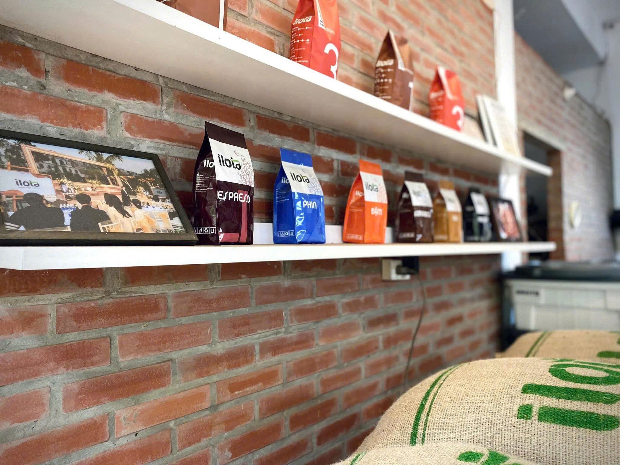 Cà phê nguyên chất rang xay của ILOTA