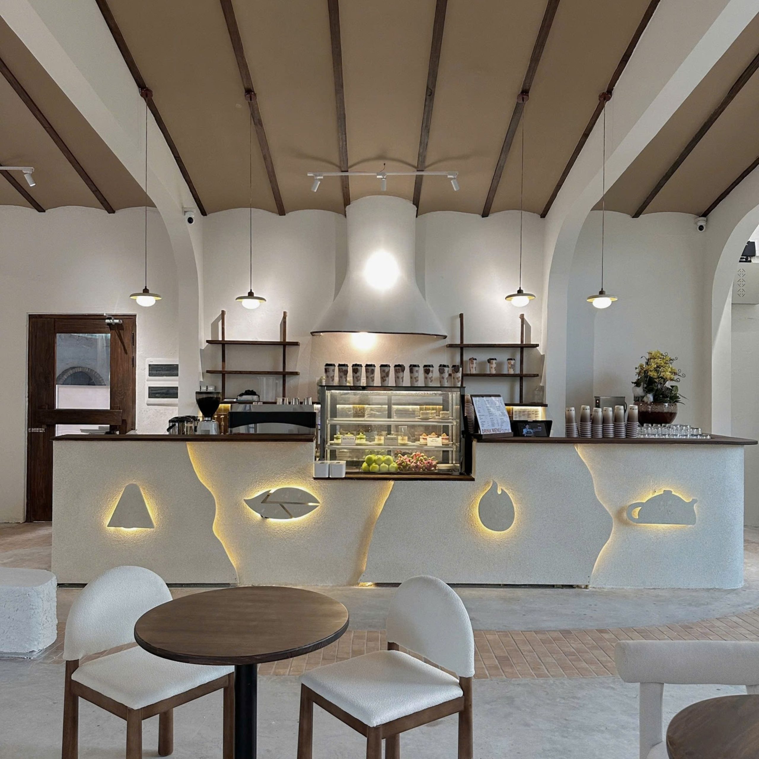 mo-quan-ca-phe-can-nhung-gi