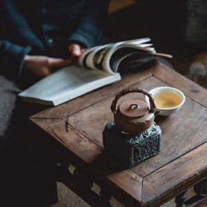 ba-truong-phai-thuong-tra-kinh-dien