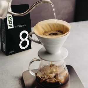 Japanese-Iced-Coffee-ky-thuat-pha-lanh-soc-nhiet