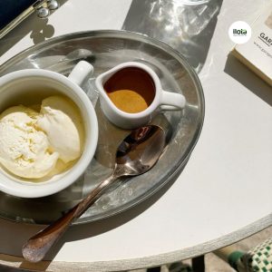 ca-phe-affogato