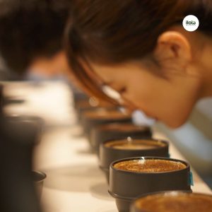 tai-sao-phai-hup-khi-thu-nem-ca-phe