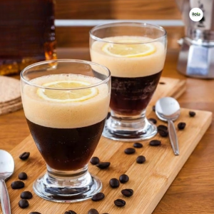 cach-pha-ca-phe-shakerato-chanh