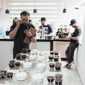 ky-thuat-slurp-trong-thu-nem-ca-phe