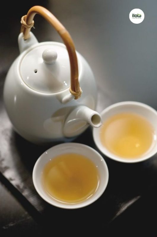 phong-cach-uong-tra-cua-chau-au-va-chau-au