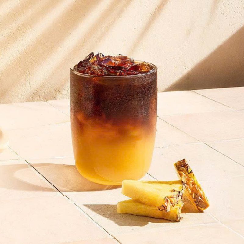 cach-pha-cold-brew-dua-cayenne-giai-nhiet-doc-dao