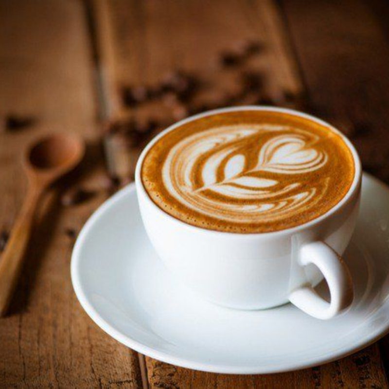 caffe-latte-la-gi-suc-hut-tu-2-tang-huong-vi-dan-xen