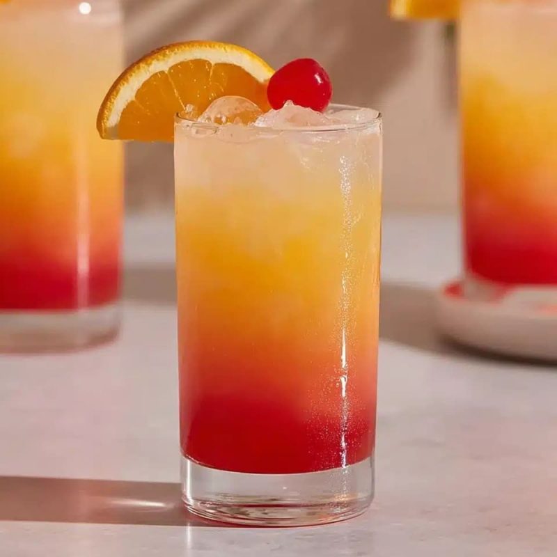 cach-lam-cocktail-tea-quila-sunrise